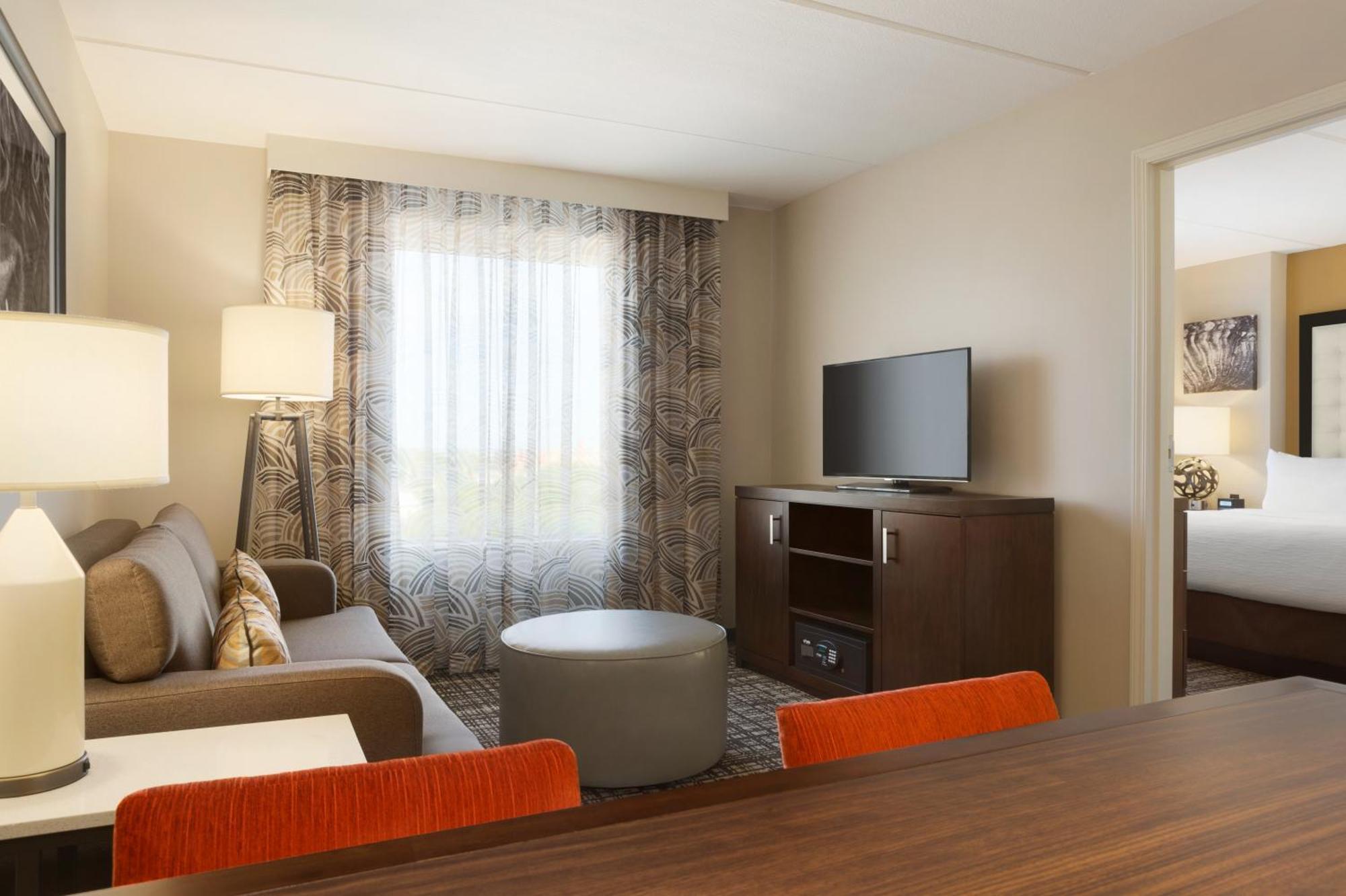 Embassy Suites Oklahoma City Downtown/Medical Center Екстериор снимка